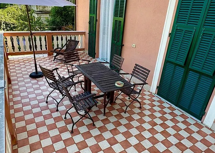 Apartment Rosa Maria *