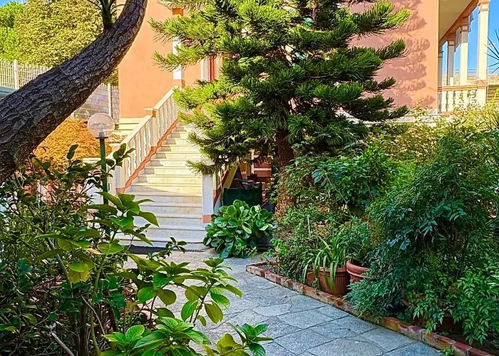 Rosa Maria Apartman Savona